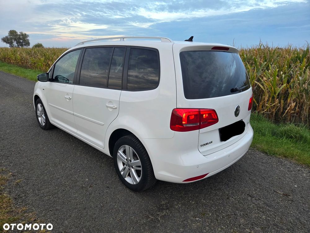 Volkswagen Touran 1.6 TDI DPF DSG MATCH - 6