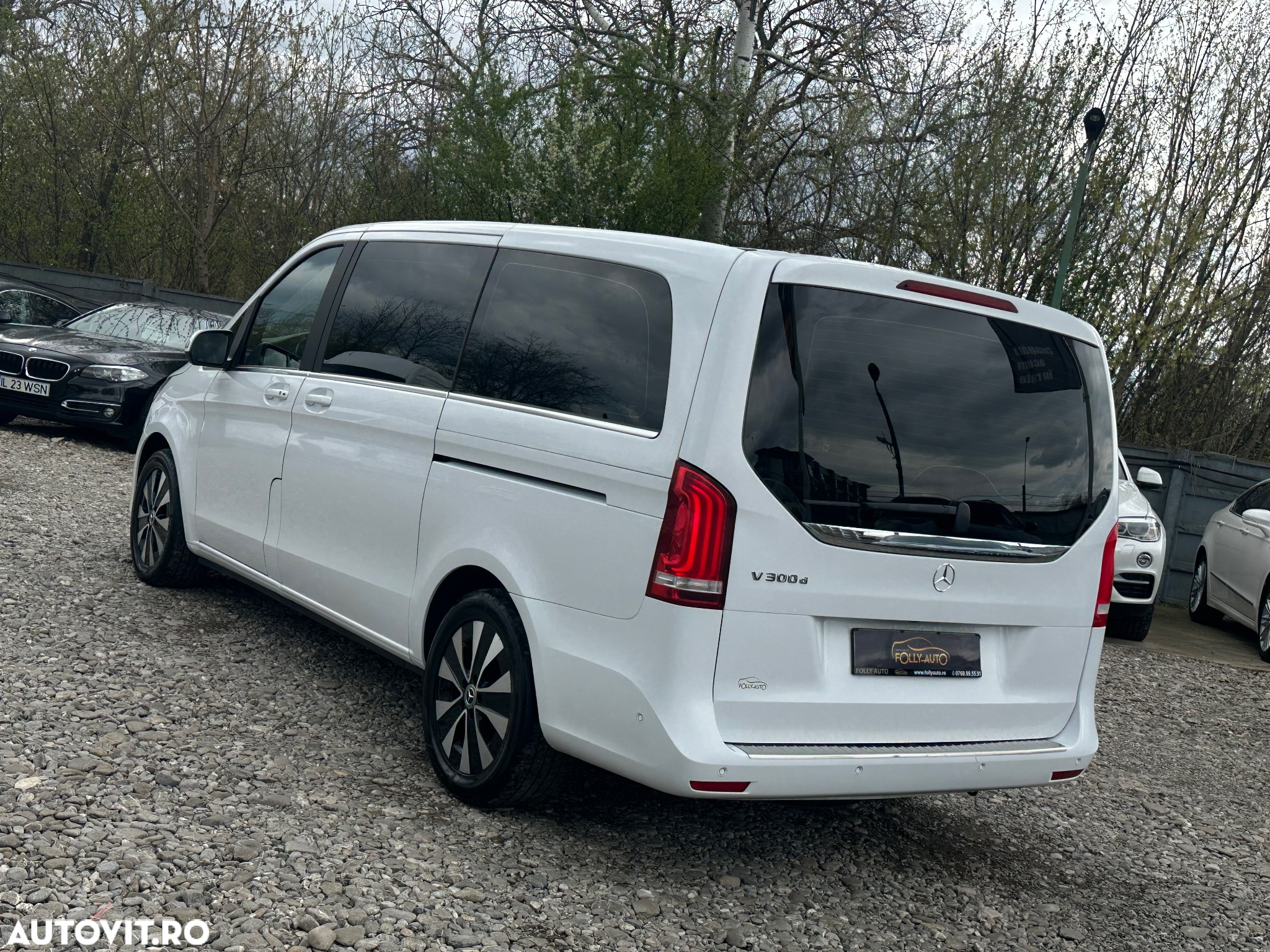 Mercedes-Benz V 300 d lang 9G-TRONIC Avantgarde - 4