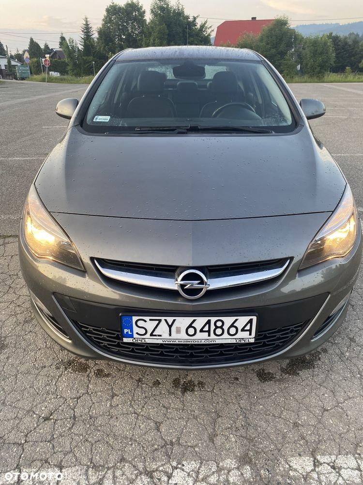 Opel Astra - 1