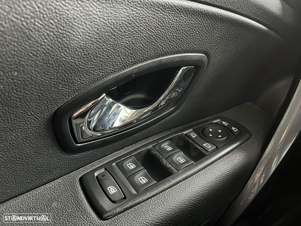 Renault Mégane Sport Tourer 1.6 dCi GT Line SS - 24