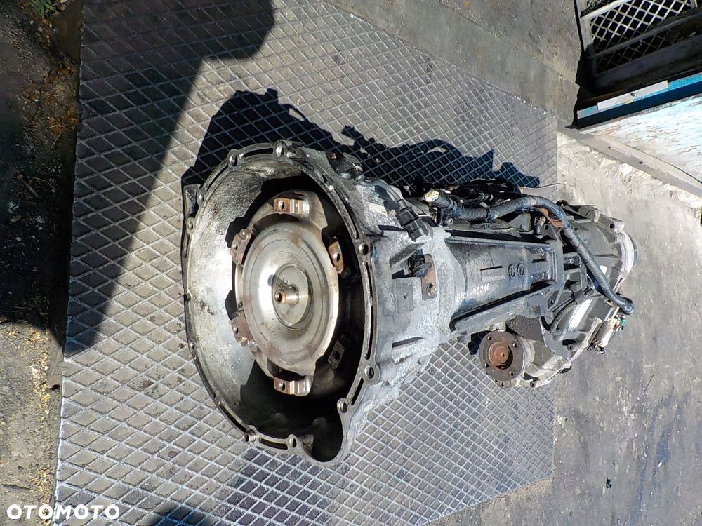 KIA SORENTO I SKRZYNIA BIEGÓW 2.5 CRDI Y7CA4E 47300-4C211 + REDUKTOR - 4