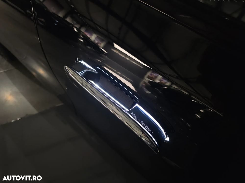 Mercedes-Benz E 200 9G-TRONIC AMG Line NIGHT Edition - 13