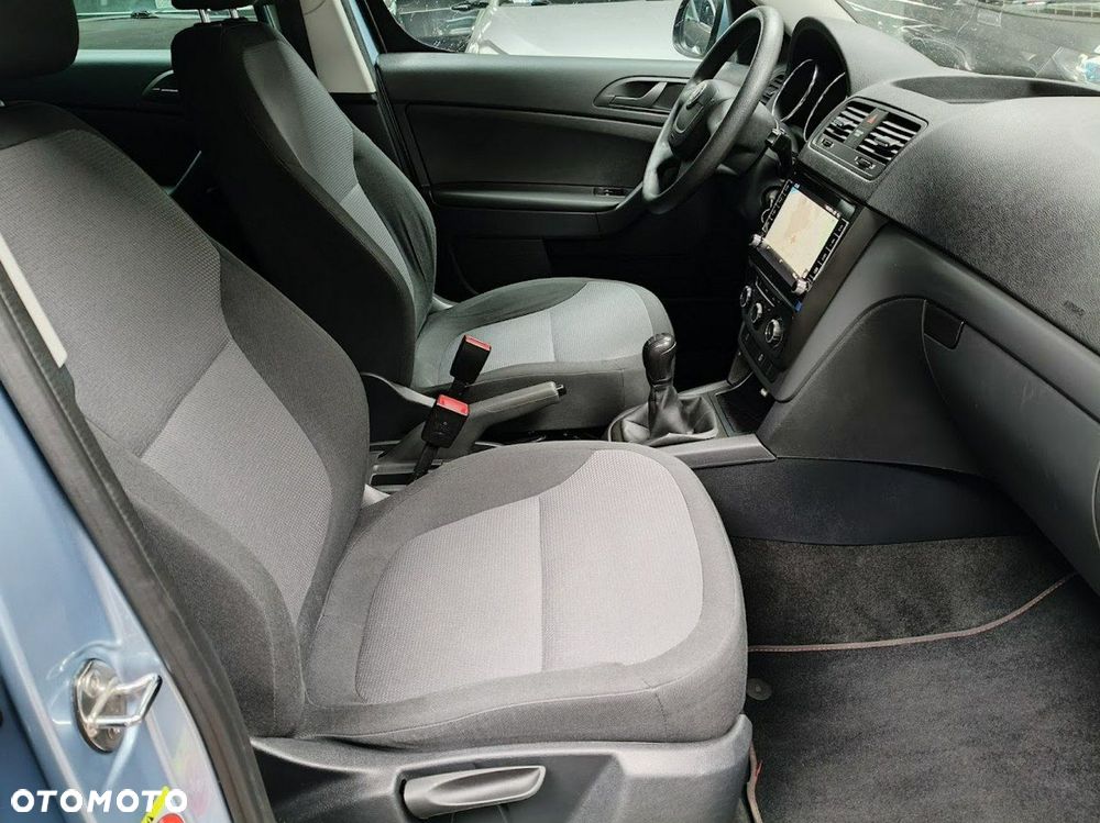Skoda Yeti 1.4 TSI Ambition PLUS EDITION - 14