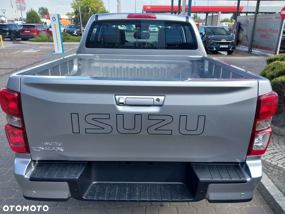 Isuzu D-Max 1.9 DC LS - 9