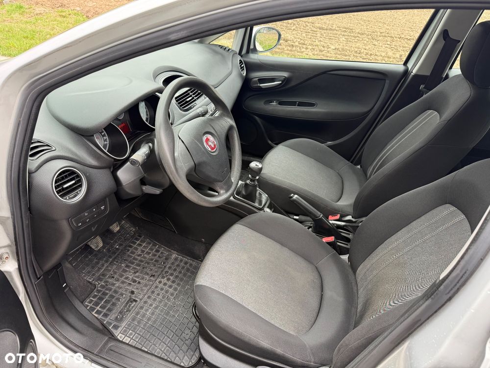 Fiat Punto 2012 - 9