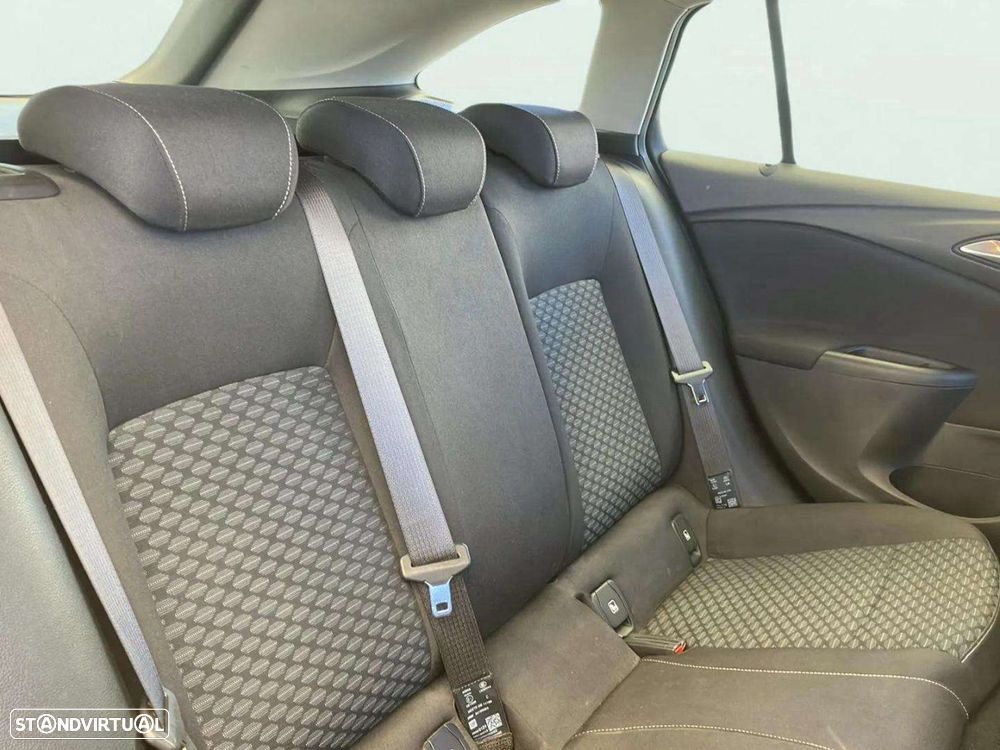 Opel Astra Sports Tourer 1.6 CDTI Business Edition S/S - 13