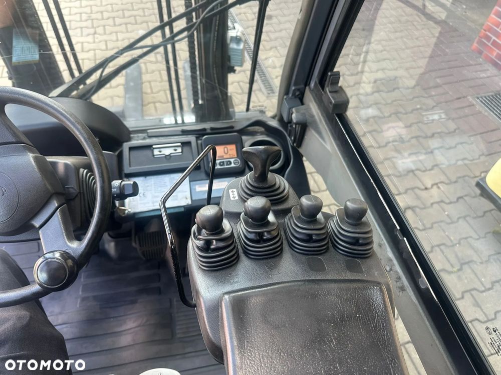 Toyota 02-8FGF25 - 9
