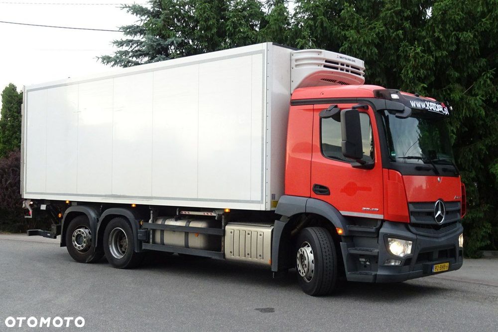 Mercedes-Benz Antos 2840 sypialna euro 6 kontener chłodnia 18 palet 3 osie - 23