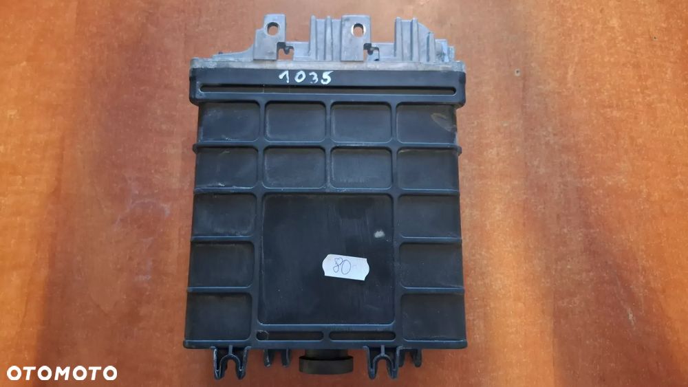 VW PASSAT B4 1.9 TDI STEROWNIK SILNIKA 028906021B 0281001172/173 - 1