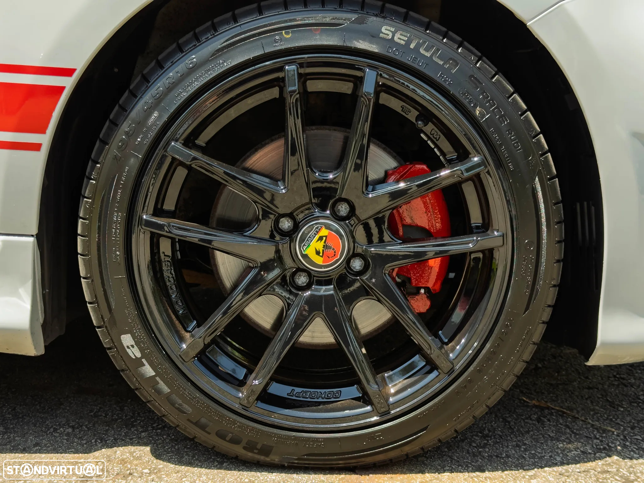 Abarth 500 1.4 T-Jet - 5