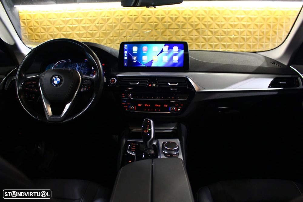BMW 520 d Line Luxury Auto - 14