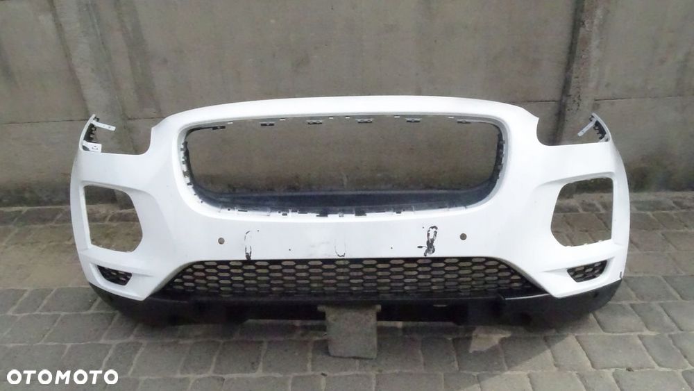 JAGUAR E-PACE - zderzak przedni - 1