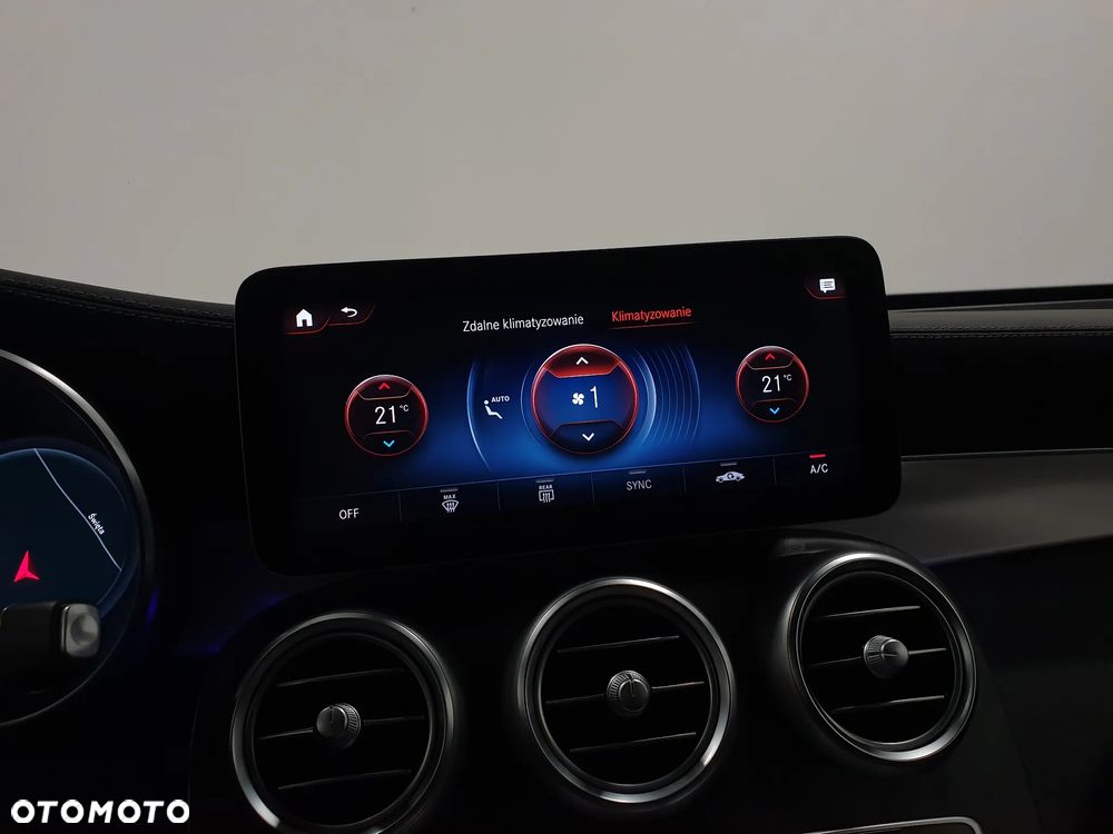 Mercedes-Benz GLC 300 de 4Matic 9G-TRONIC AMG Line Plus - 20