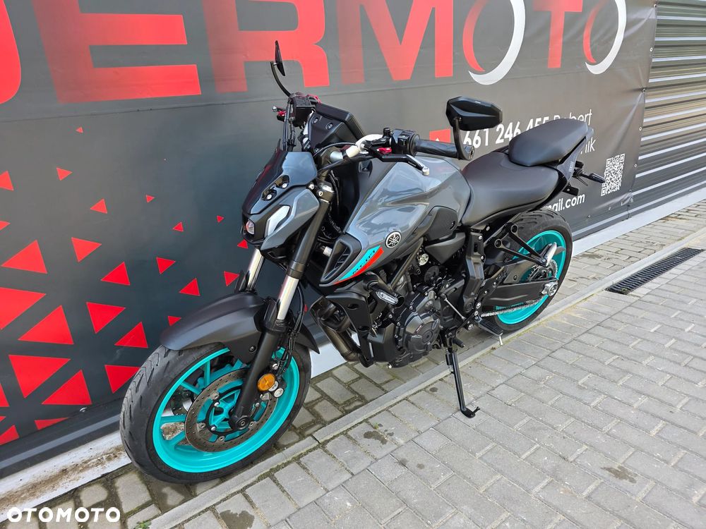 Yamaha MT - 4