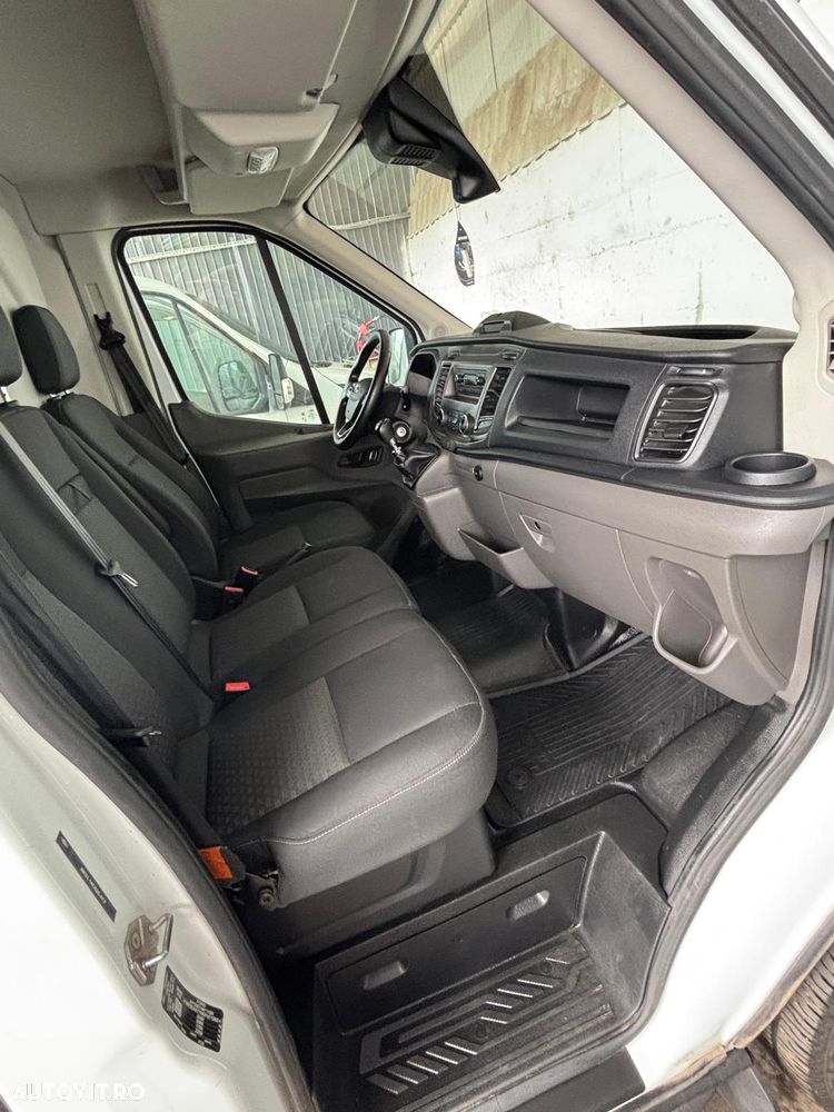 Ford Transit - 13