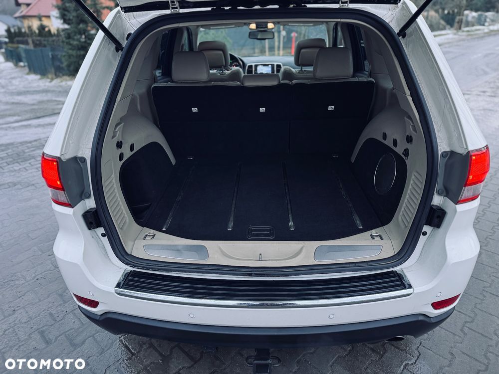 Jeep Grand Cherokee - 20