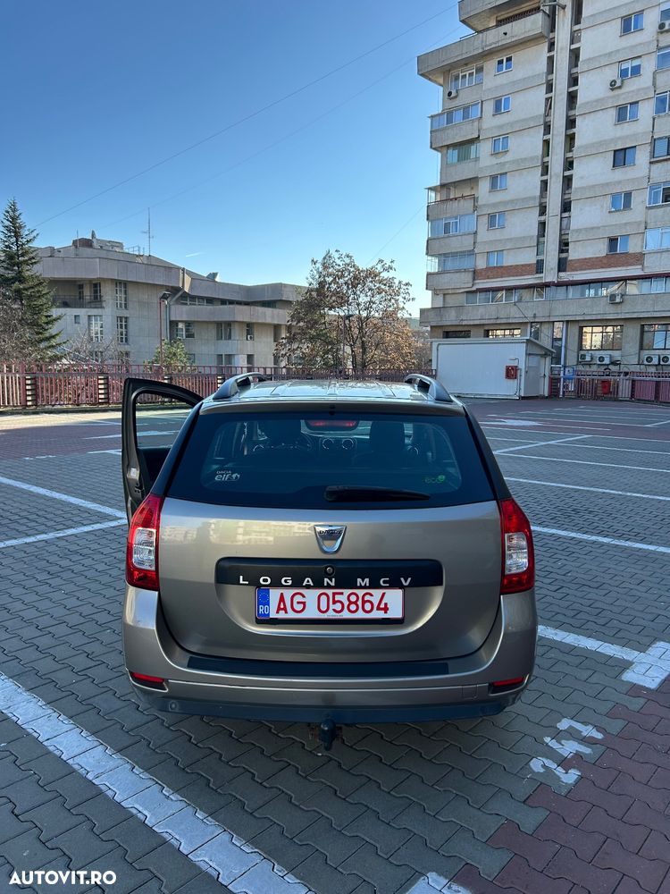 Dacia Logan TCe 90 Laureate - 12