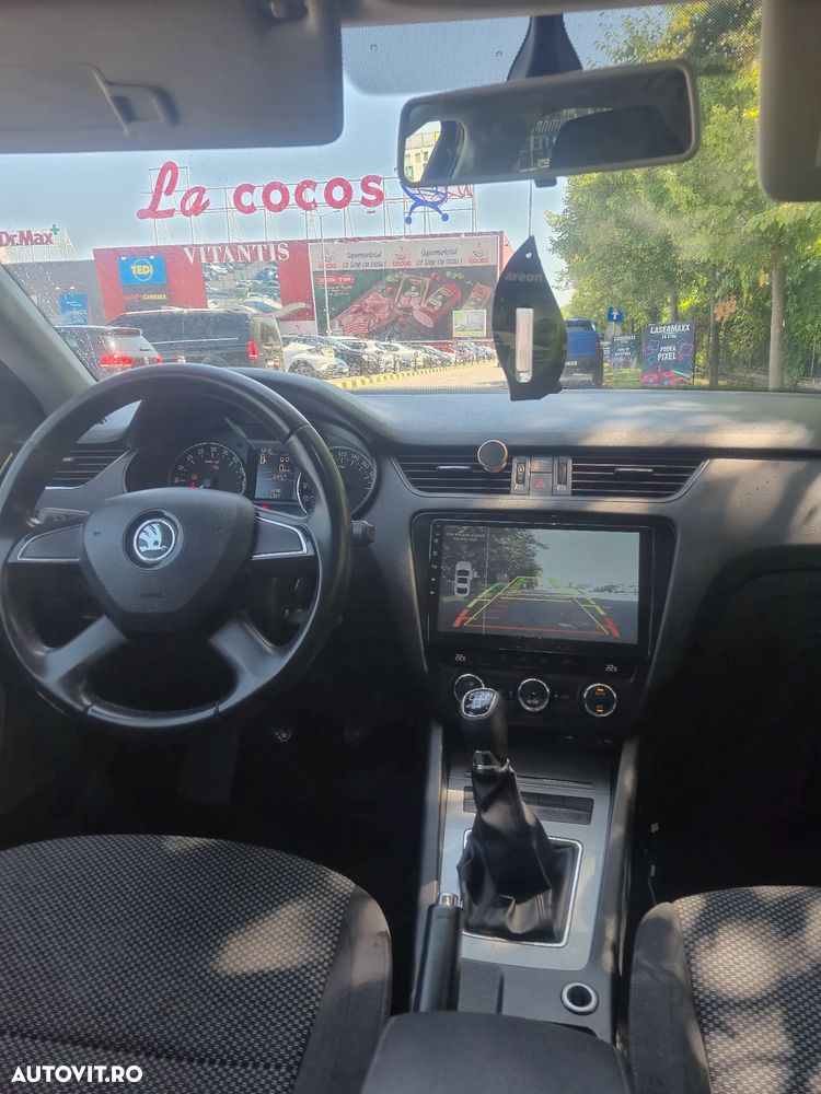 Skoda Octavia - 8