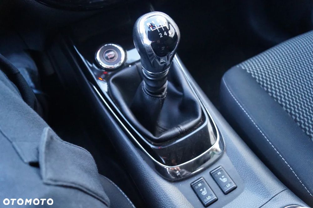 Nissan Pulsar 1.2 DIG-T N-Connecta - 38