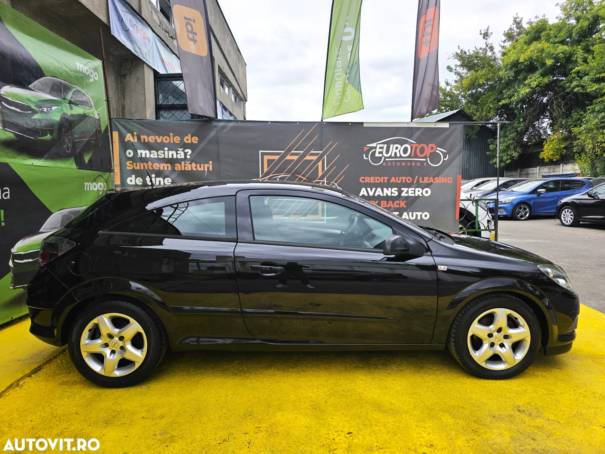 Opel Astra GTC 1.4 Cosmo - 5