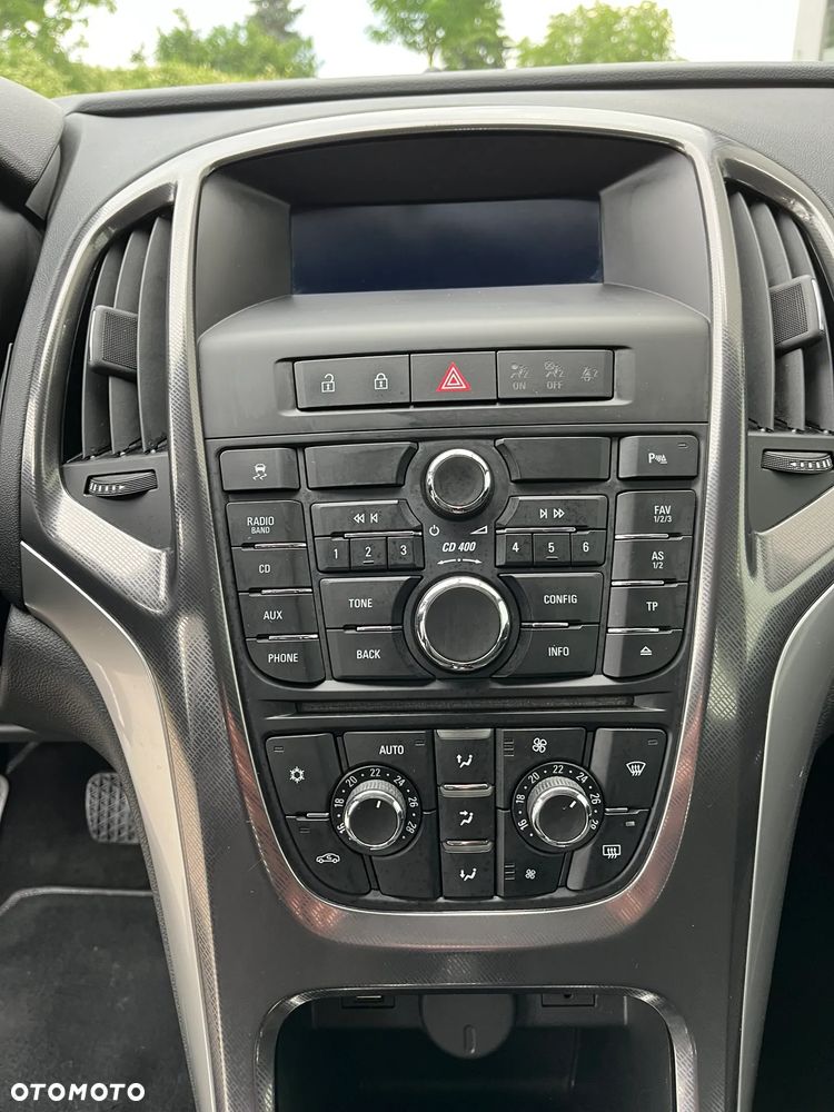 Opel Astra - 24