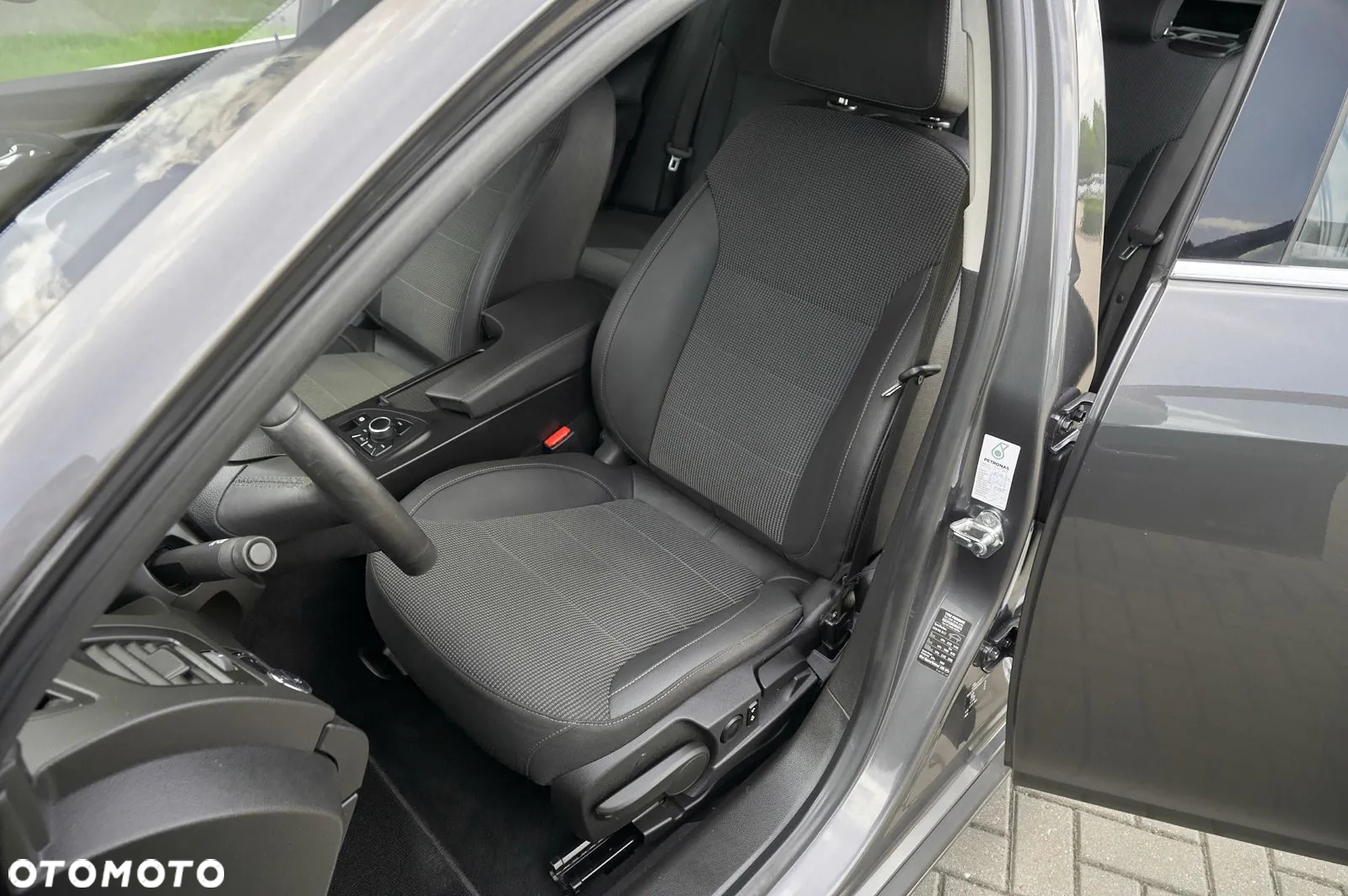 Opel Insignia 2.0 CDTI Cosmo - 24