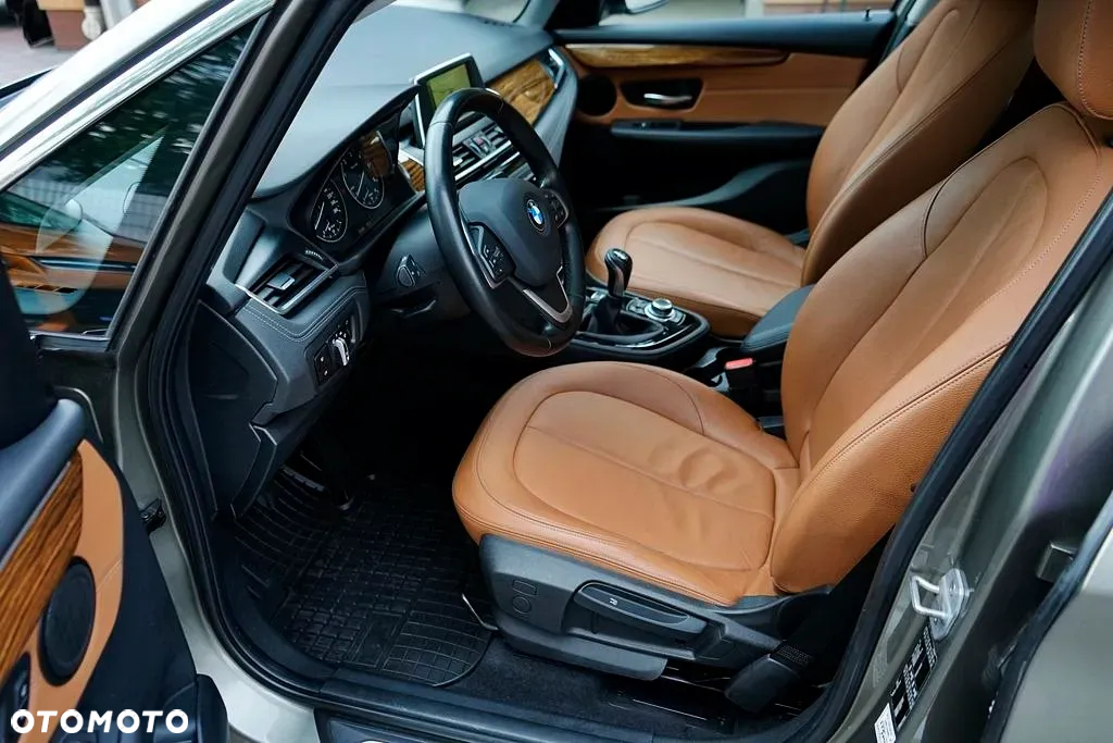 BMW Seria 2 216d Active Tourer - 18