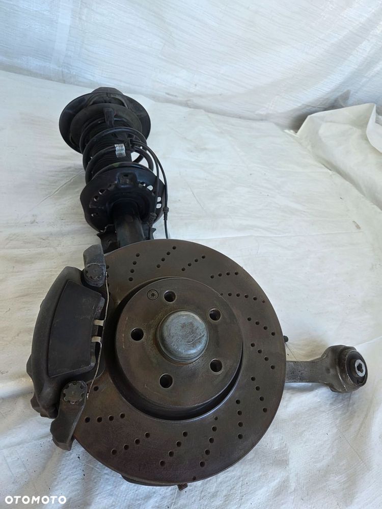 MCPHERSON ZWROTNICA LEWA MERCEDES W212 LIFT 2.2CDI A2123201238 - 2