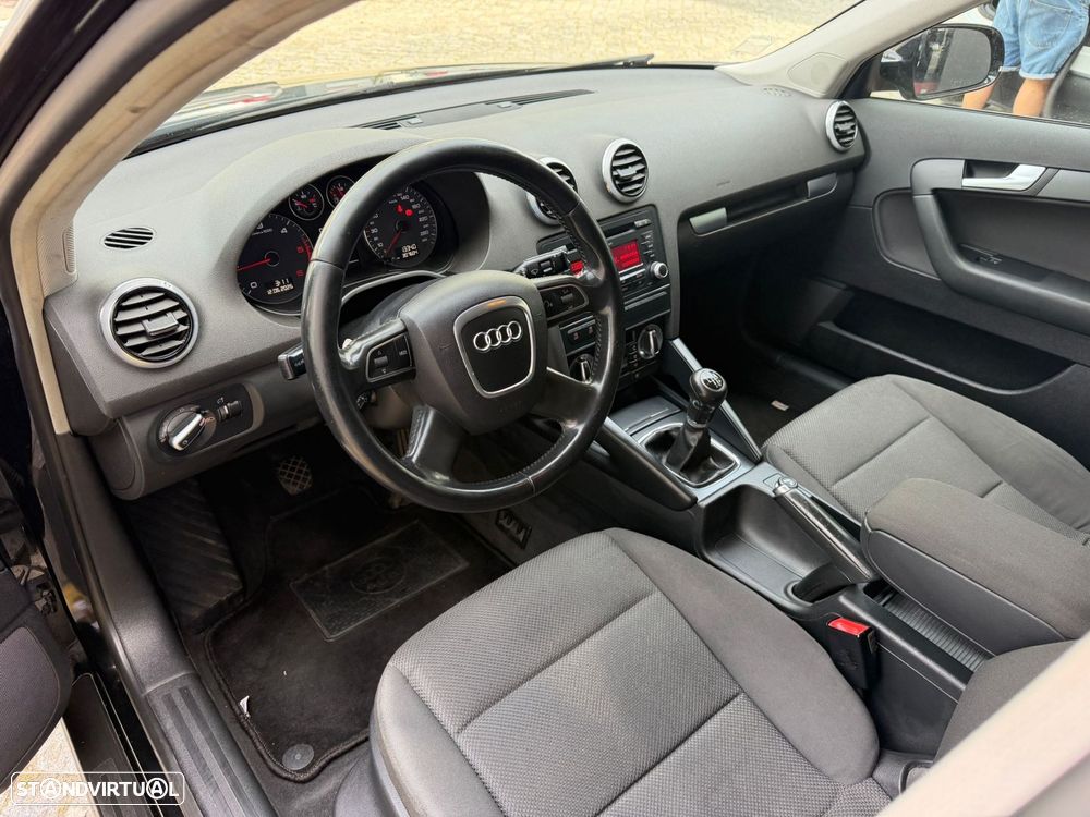 Audi A3 Sportback 1.6 TDI Sport - 12