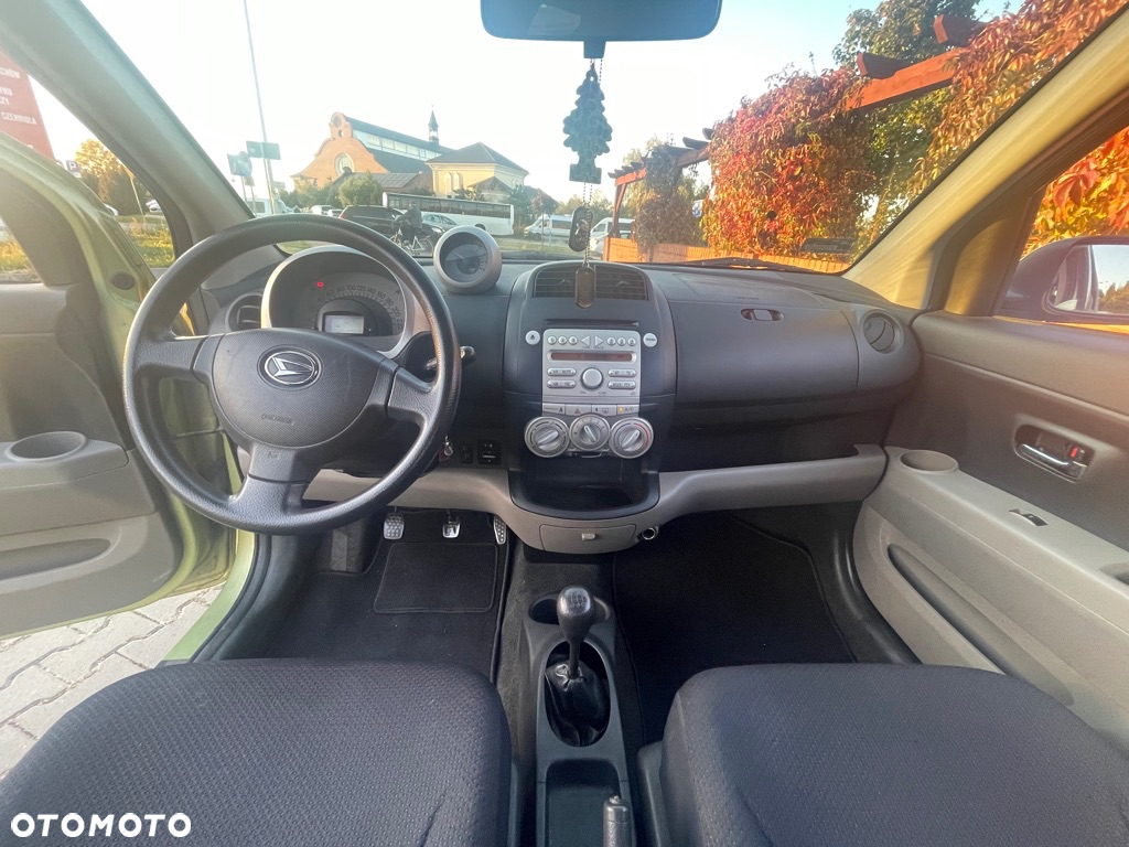 Daihatsu Sirion 1.3 - 11
