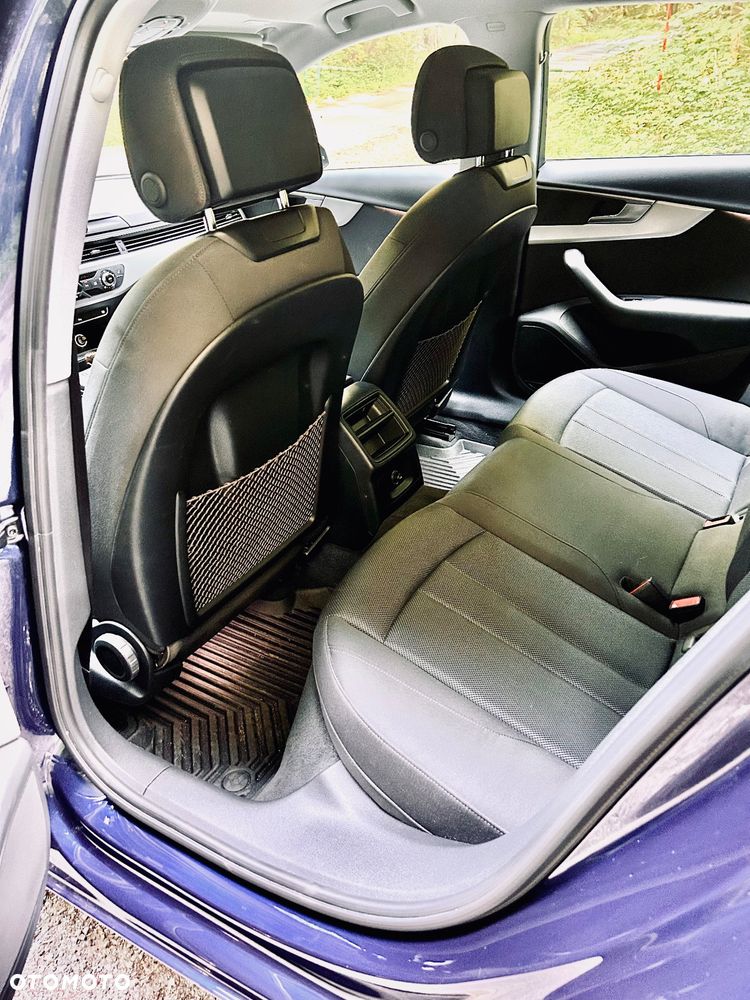 Audi A4 - 12