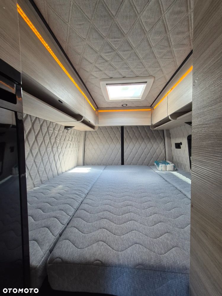 Volkswagen Crafter - 17