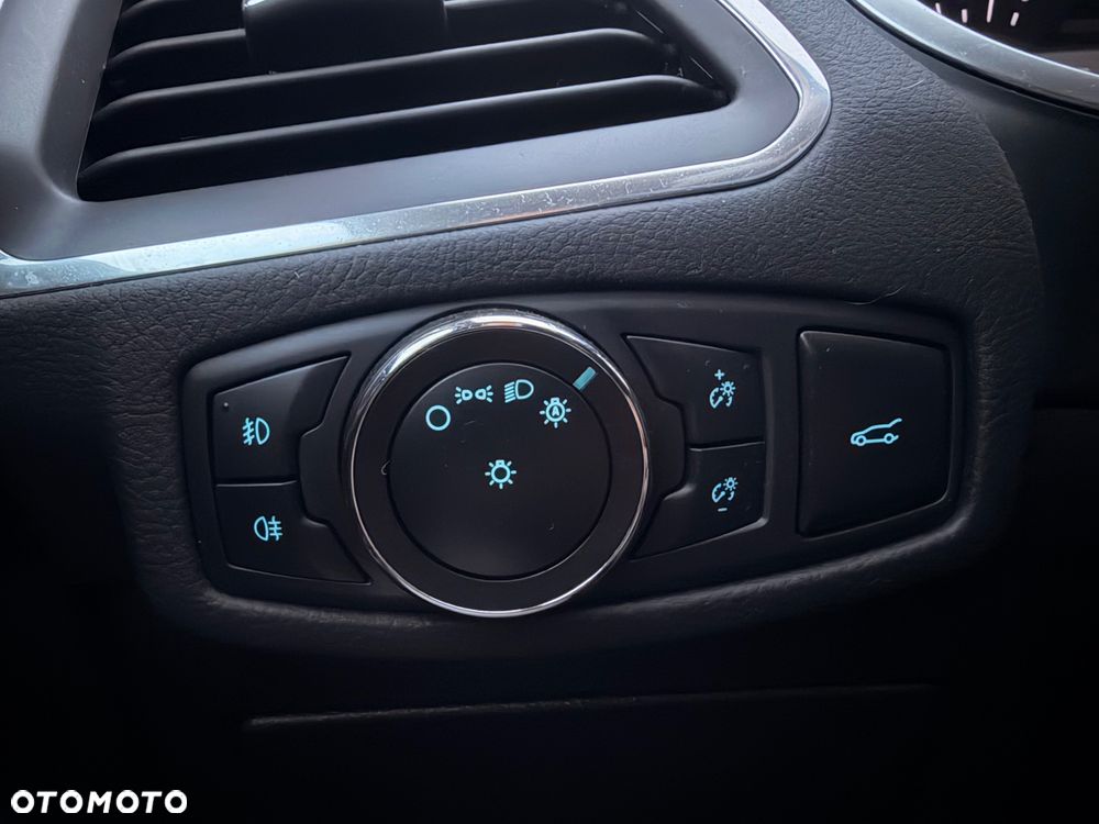 Ford S-Max - 16