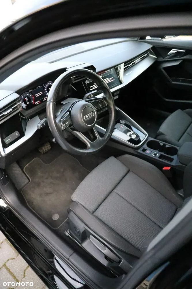 Audi A3 Sportback - 13