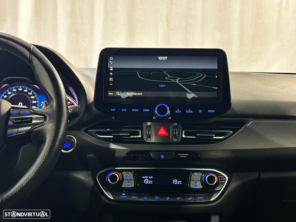 Hyundai i30 Fastback 1.0 T-GDi N-Line DCT - 28