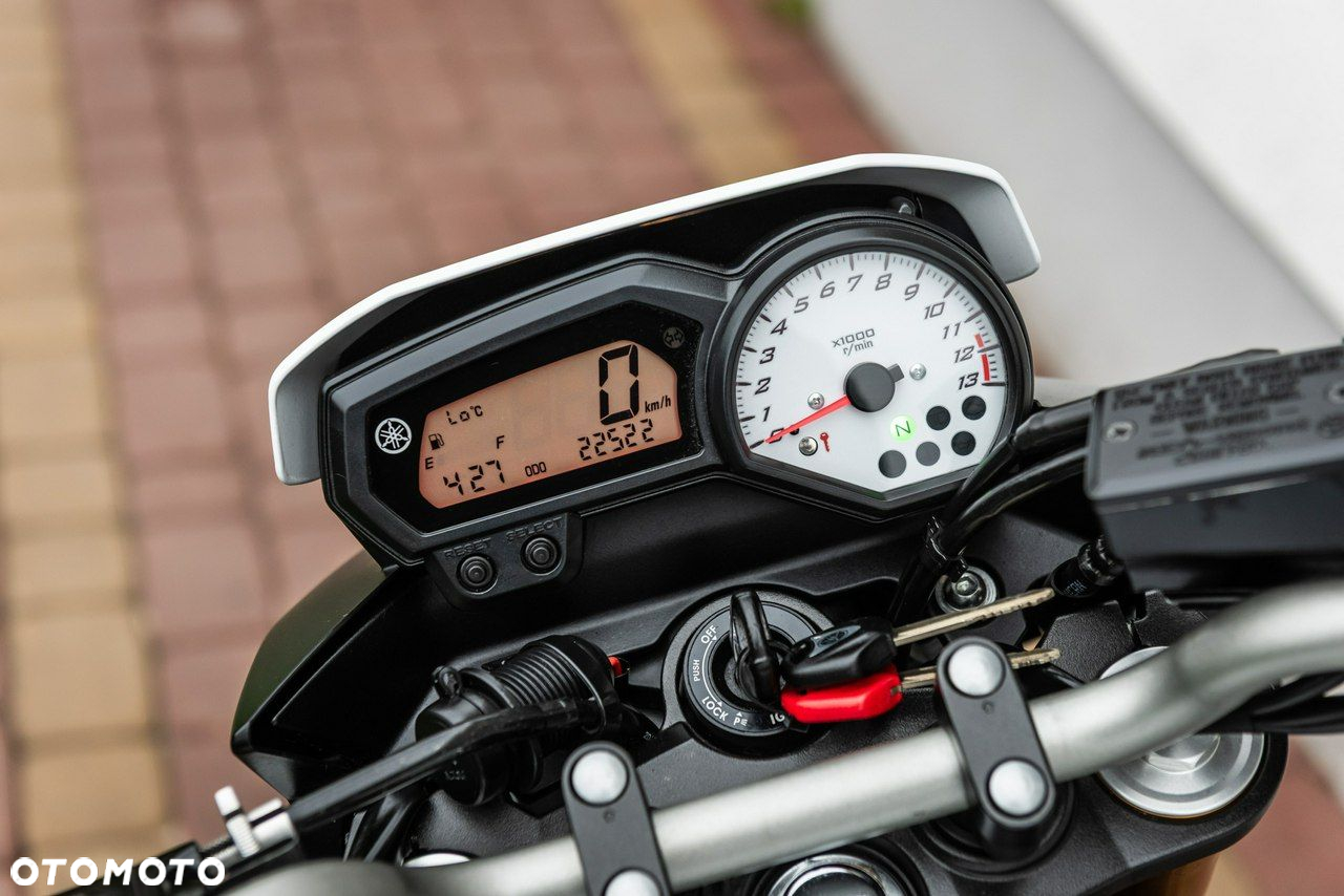 Yamaha FZ - 9