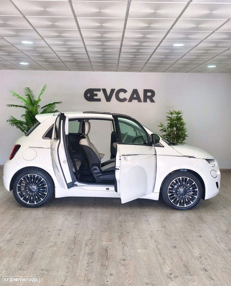 Fiat 500e 3 + 1 La Prima - 12