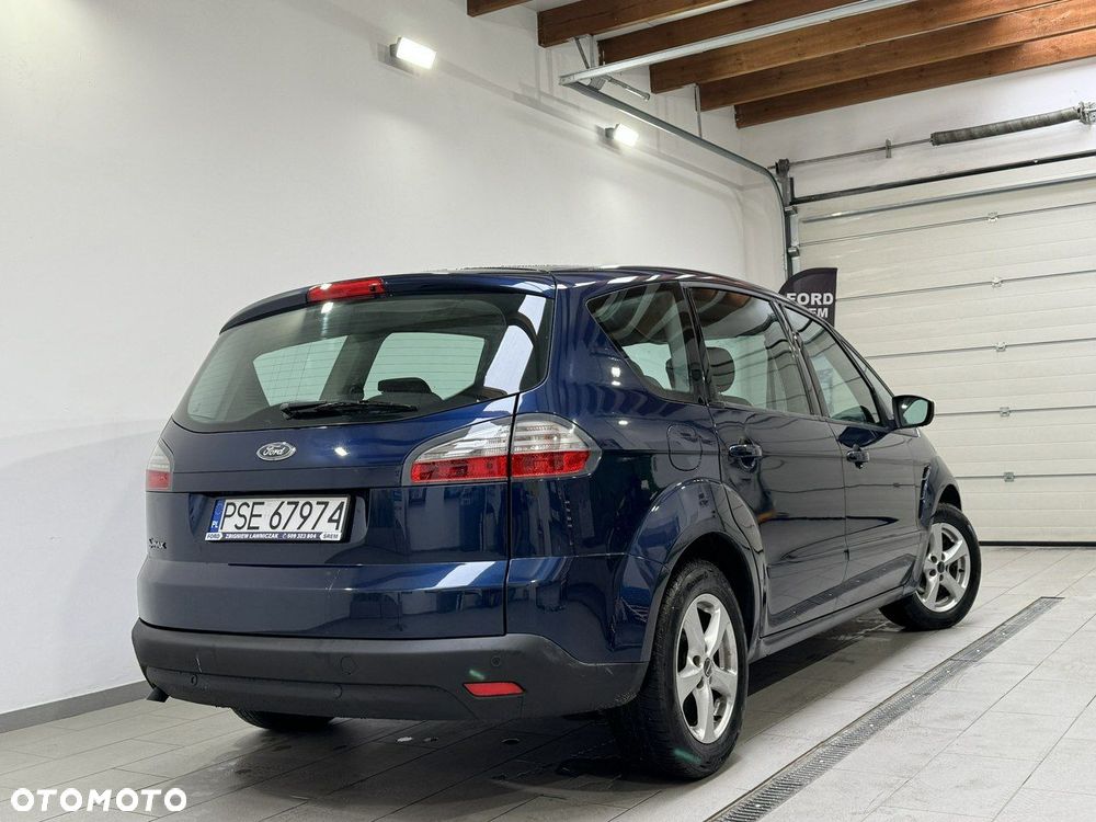 Ford S-Max - 7