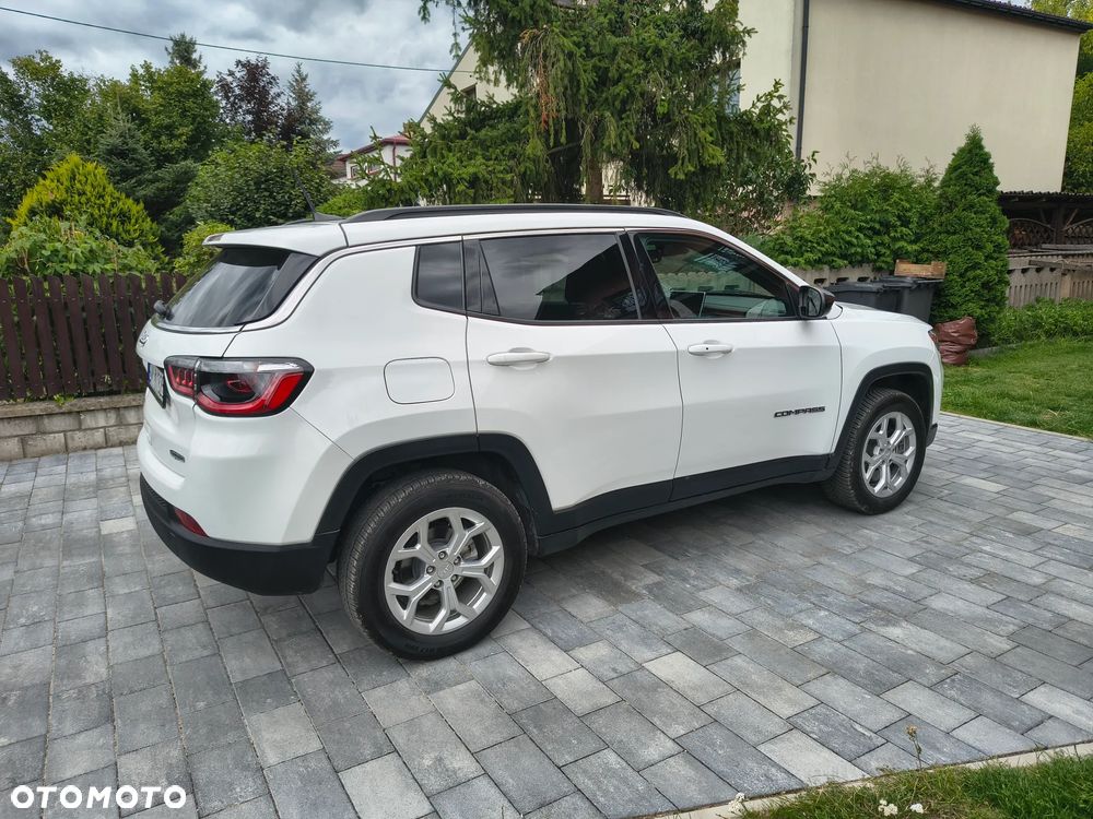 Jeep Compass - 13