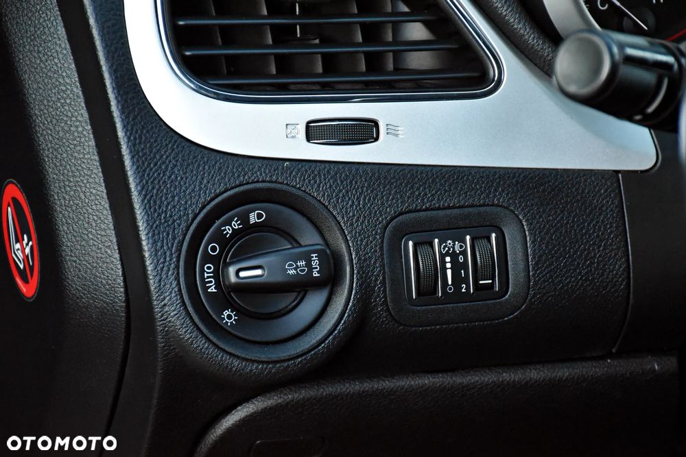 Fiat Freemont 2.0 Multijet 16V DPF Automatik Allrad Black Code - 26