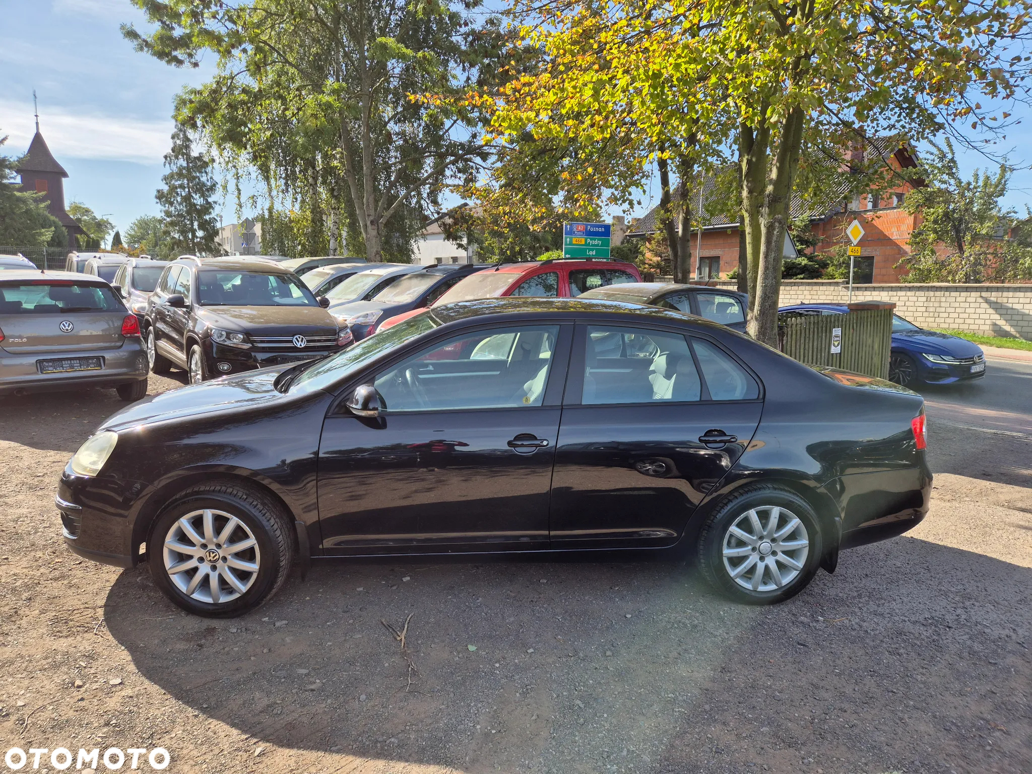 Volkswagen Jetta 1.6 Comfortline - 3