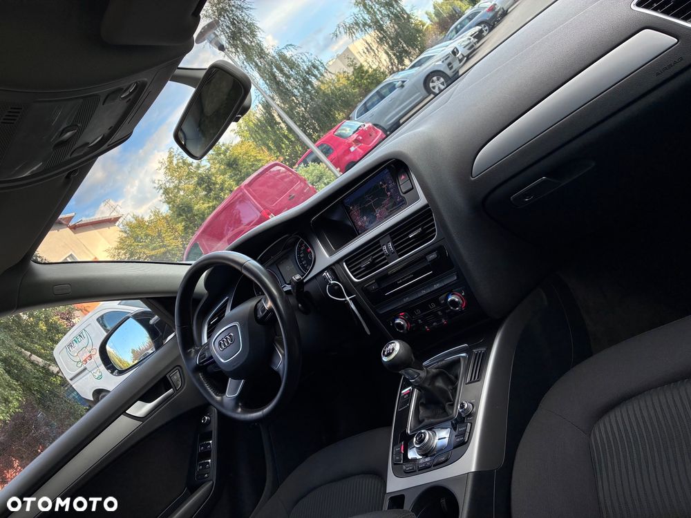 Audi A4 Limousine - 13