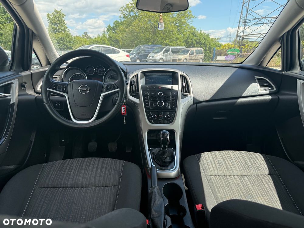 Opel Astra 1.4 T Cosmo - 34