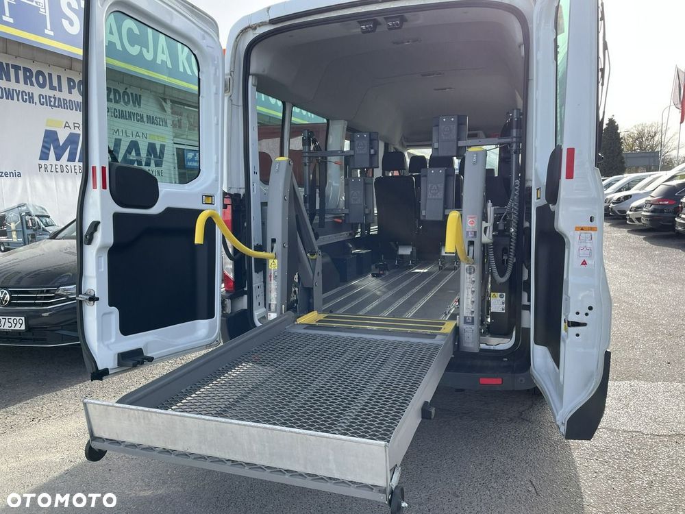 Ford Transit - 26