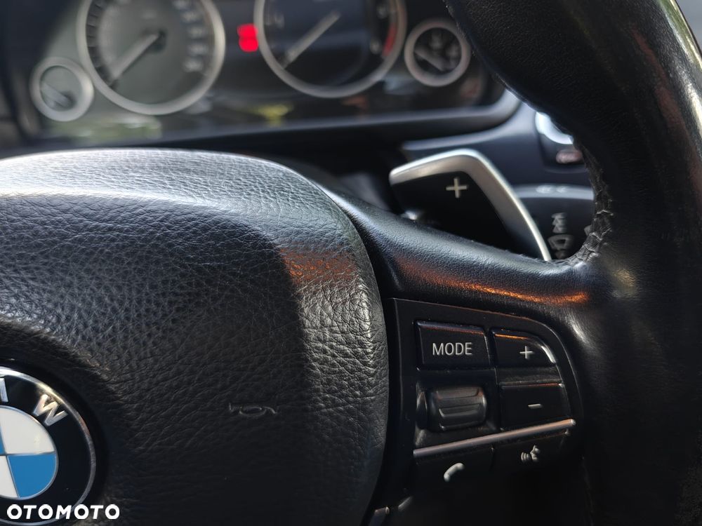 BMW Seria 5 530d - 22