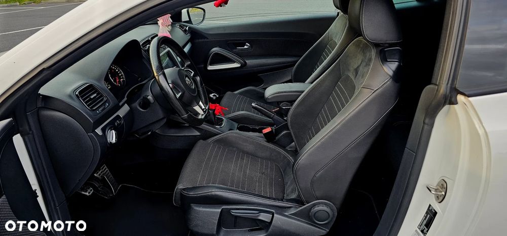 Volkswagen Scirocco 1.4 TSI Edition - 23