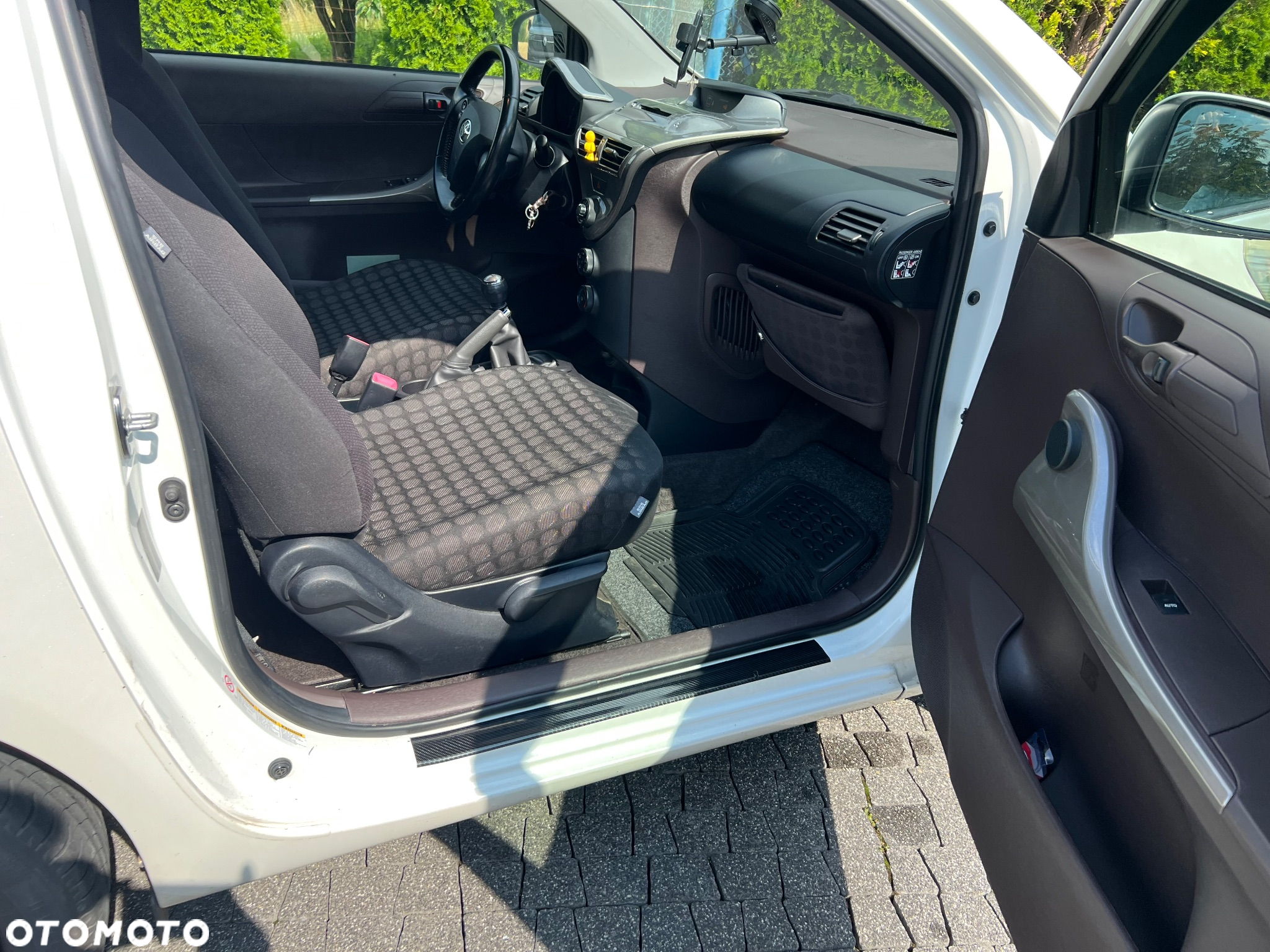 Toyota iQ 1.0 Luna - 21