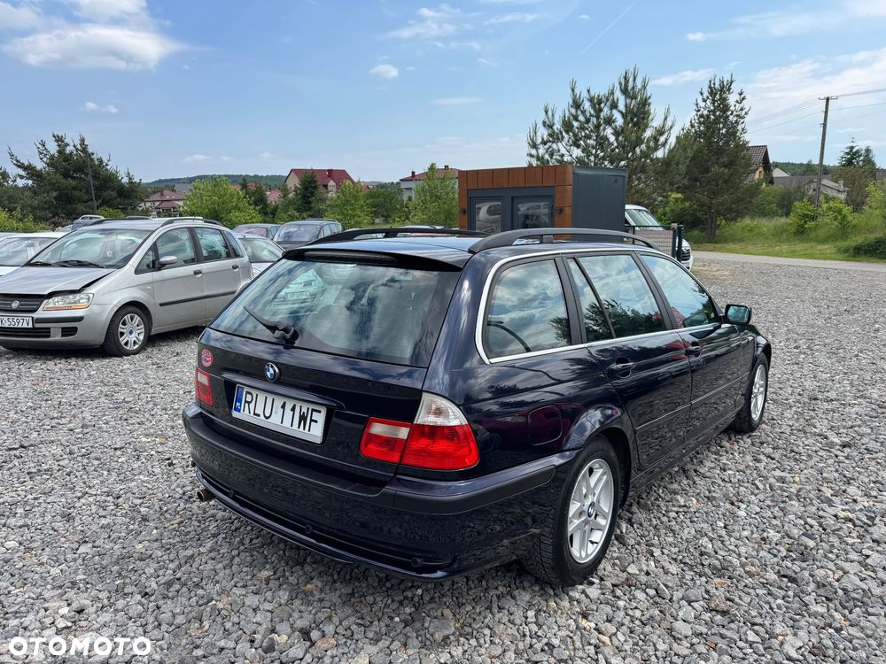 BMW Seria 3 318i - 2