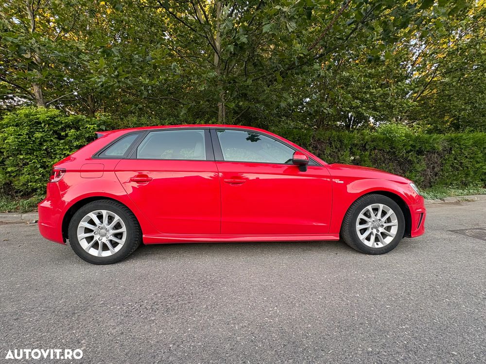 Audi A3 1.6 TDI clean Stronic Ambiente - 1