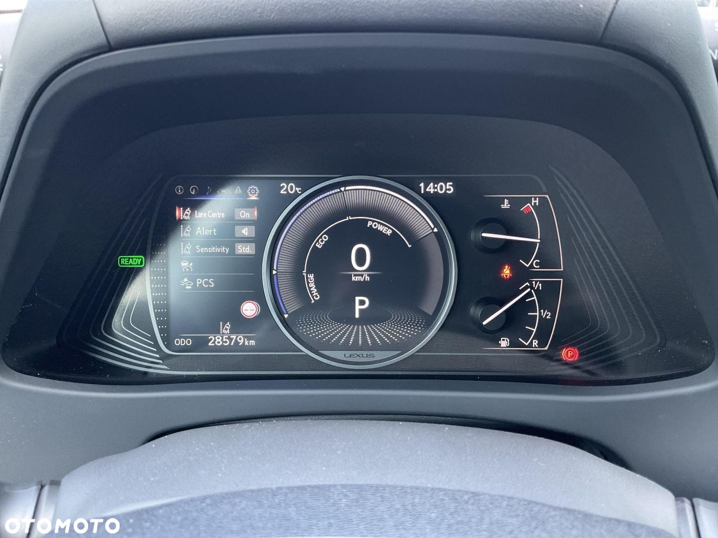 Lexus UX - 22